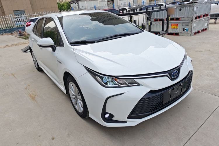 Used Toyota Corolla 2023 1.8L Smart Electric Hybrid Dual-Motor Elite Edition Front Right 45 Deg