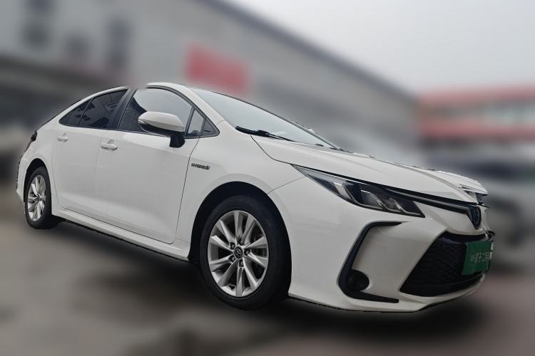 Used Toyota Corolla 2023 1.8L Smart Electric Hybrid Dual-Motor Elite Edition Front Right 45 Deg