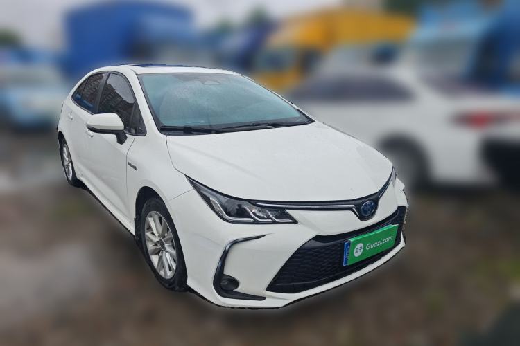 Used Toyota Corolla 2023 1.8L Smart Electric Hybrid Dual-Motor Elite Edition Front Right 45 Deg
