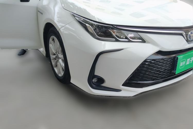Used Toyota Corolla 2023 1.8L Smart Electric Hybrid Dual-Motor Elite Edition Front Right 45 Deg