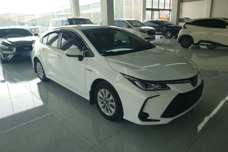 Used Toyota Corolla 2023 1.8L Smart Electric Hybrid Dual-Motor Pioneer Edition Front Right 45 Deg