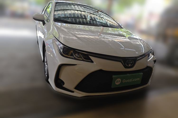 Used Toyota Corolla 2023 1.8L Smart Electric Hybrid Dual-Motor Pioneer Edition Front Right 45 Deg