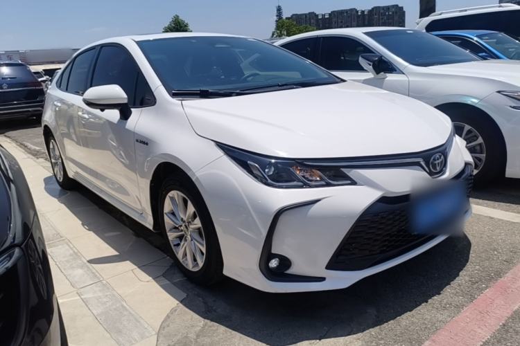 Used Toyota Corolla 2023 1.8L Smart Electric Hybrid Dual-Motor Elite Edition Front Right 45 Deg