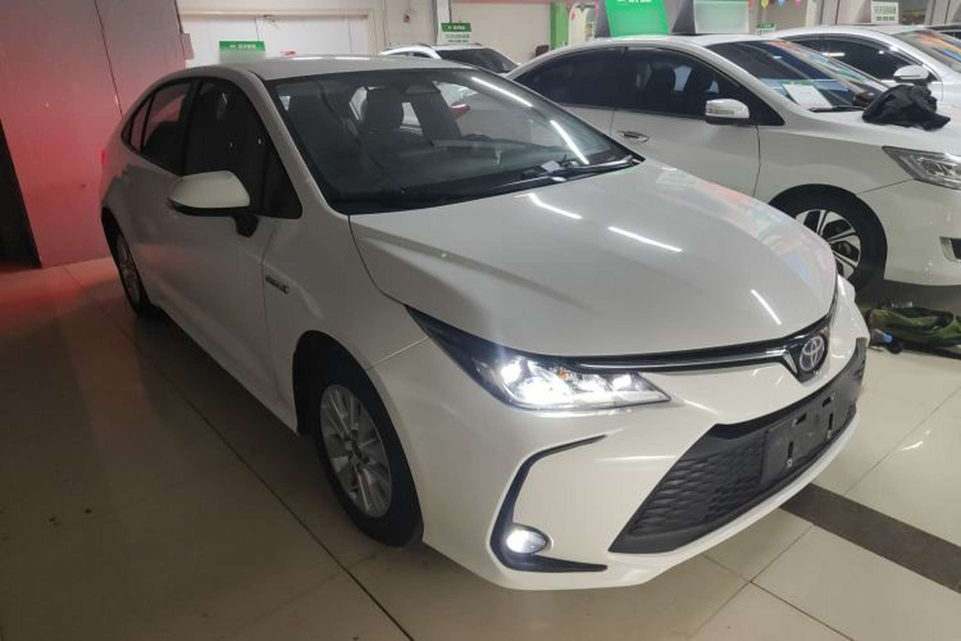 Used Toyota Corolla 2023 1.8L Smart Electric Hybrid Dual-Motor Pioneer Edition Front Right 45 Deg