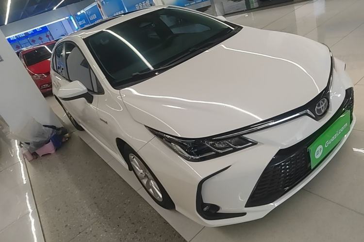 Used Toyota Corolla 2023 1.8L Smart Electric Hybrid Dual-Motor Elite Edition Front Right 45 Deg