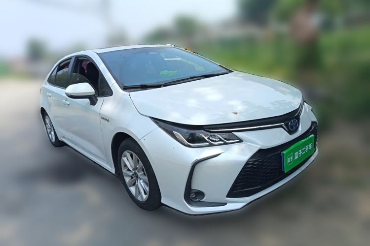 Used Toyota Corolla 2023 1.8L Smart Electric Hybrid Dual-Motor Elite Edition Front Right 45 Deg