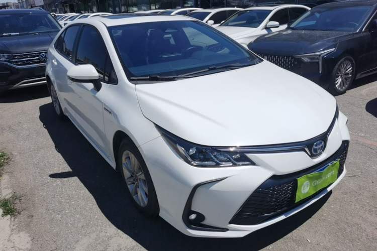 Used Toyota Corolla 2023 1.8L Smart Electric Hybrid Dual-Motor Elite Edition Front Right 45 Deg