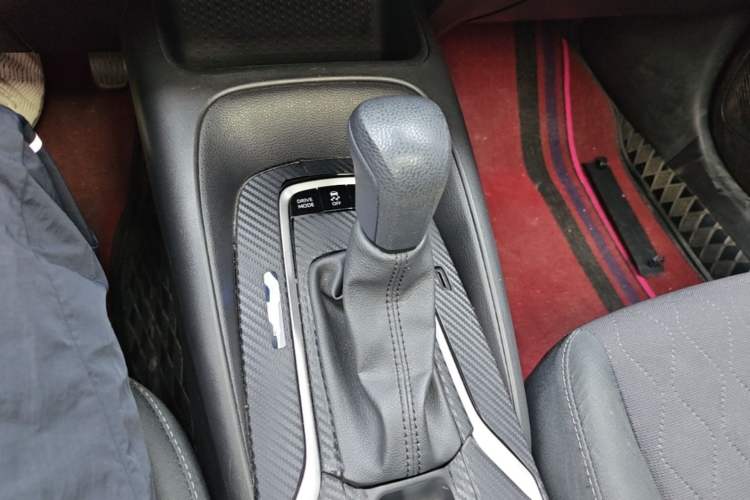 Used Toyota Corolla 2023 1.8L Smart Electric Hybrid Dual-Motor Elite Edition Gear Lever