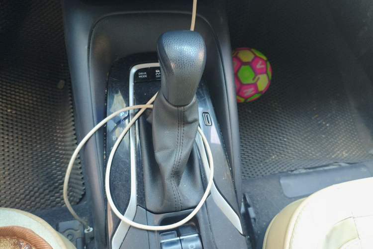 Used Toyota Corolla 2023 1.8L Smart Electric Hybrid Dual-Motor Elite Edition Gear Lever