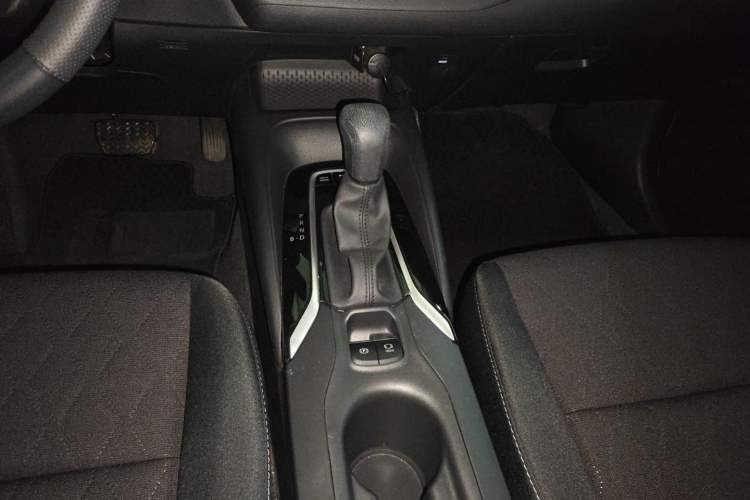 Used Toyota Corolla 2023 1.8L Smart Electric Hybrid Dual-Motor Pioneer Edition Gear Lever