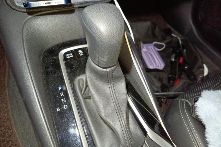 Used Toyota Corolla 2023 1.8L Smart Electric Hybrid Dual-Motor Elite Edition Gear Lever