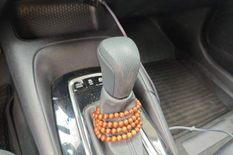 Used Toyota Corolla 2023 1.8L Smart Electric Hybrid Dual-Motor Pioneer Edition Gear Lever