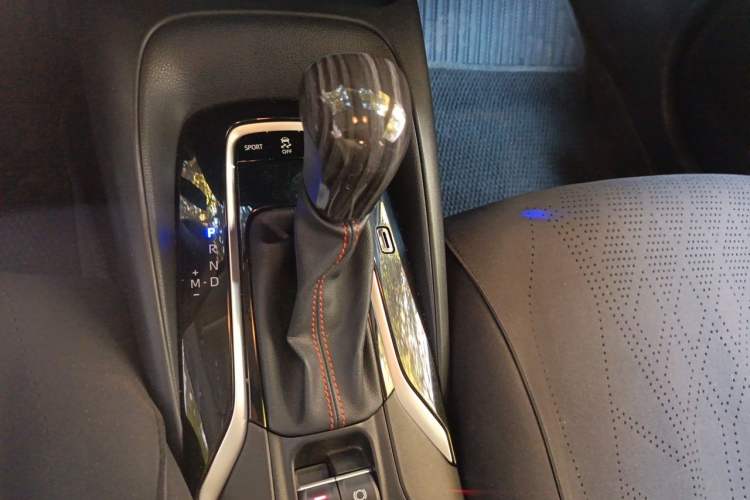 Used Toyota Corolla 2023 1.2T Pioneer Edition Gear Lever