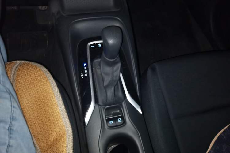 Used Toyota Corolla 2023 1.5L Pioneer Edition Gear Lever