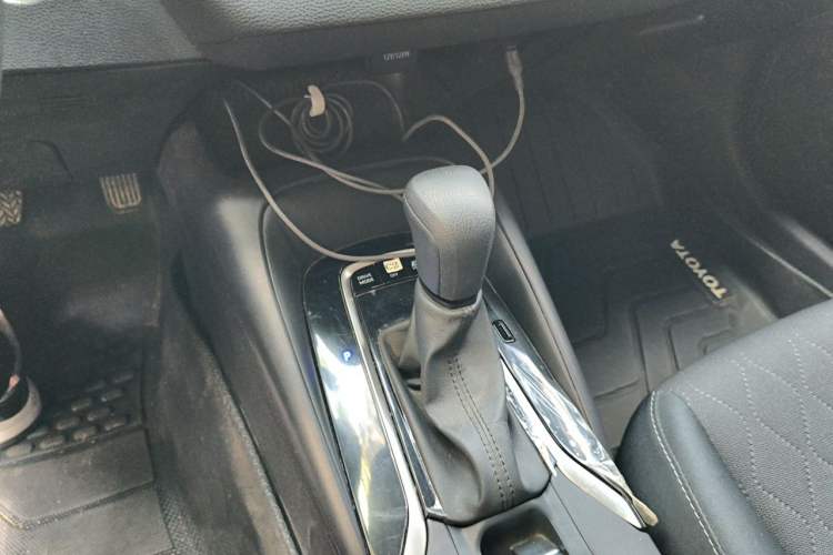 Used Toyota Corolla 2023 1.8L Smart Electric Hybrid Dual-Motor Elite Edition Gear Lever