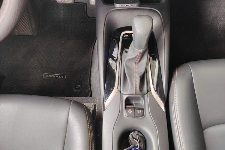Used Toyota Corolla 2023 1.2T Pioneer Edition Gear Lever