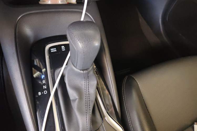 Used Toyota Corolla 2023 1.8L Smart Electric Hybrid Dual-Motor Pioneer Edition Gear Lever
