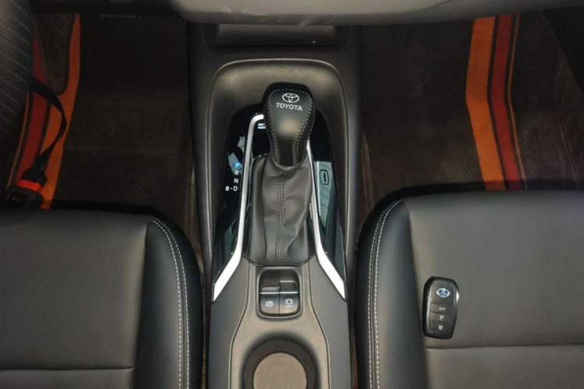 Used Toyota Corolla 2023 1.8L Smart Electric Hybrid Dual-Motor Pioneer Edition Gear Lever