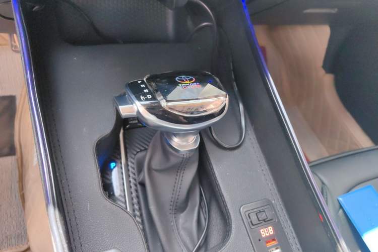 Used Toyota Corolla 2023 1.8L Smart Electric Hybrid Dual-Motor Elite Edition Gear Lever