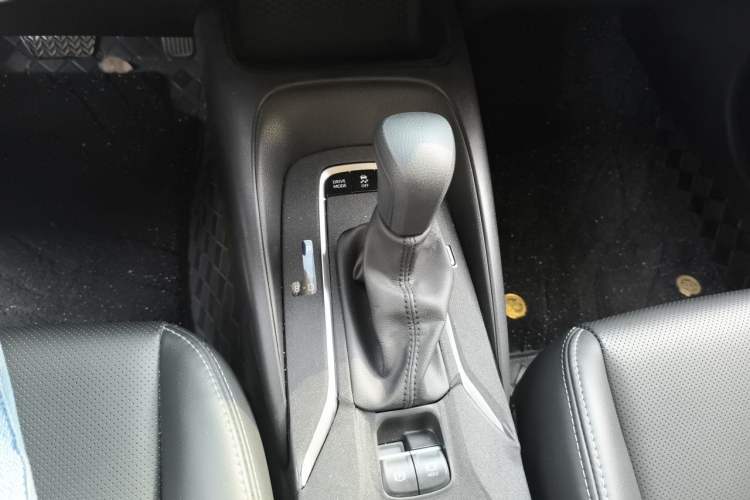Used Toyota Corolla 2023 1.8L Smart Electric Hybrid Dual-Motor Elite Edition Gear Lever