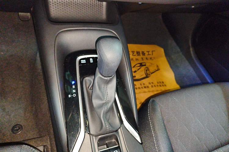 Used Toyota Corolla 2023 1.8L Smart Electric Hybrid Dual-Motor Elite Edition Gear Lever