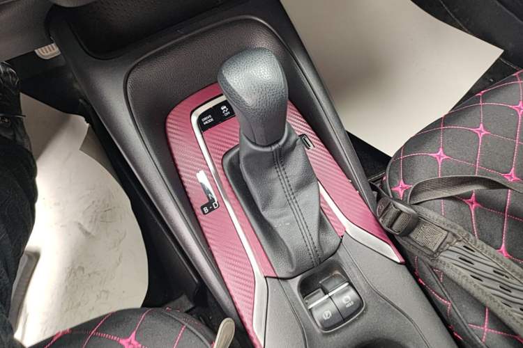 Used Toyota Corolla 2023 1.8L Smart Electric Hybrid Dual-Motor Pioneer Edition Gear Lever