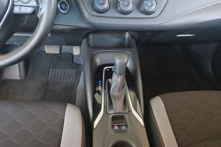 Used Toyota Corolla 2023 1.2T Pioneer Edition Gear Lever