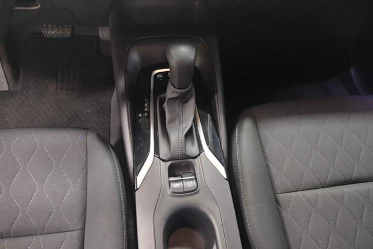 Used Toyota Corolla 2023 1.8L Smart Electric Hybrid Dual-Motor Elite Edition Gear Lever