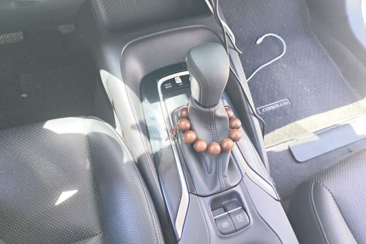 Used Toyota Corolla 2023 1.8L Smart Electric Hybrid Dual-Motor Elite Edition Gear Lever
