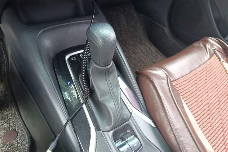 Used Toyota Corolla 2023 1.8L Smart Electric Hybrid Dual-Motor Elite Edition Gear Lever