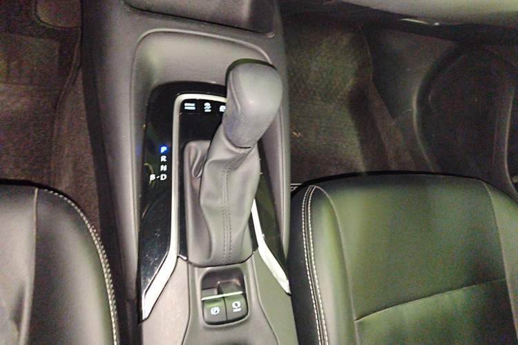 Used Toyota Corolla 2023 1.8L Smart Electric Hybrid Dual-Motor Elite Edition Gear Lever