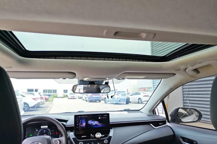 Used Toyota Corolla 2023 1.8L Smart Electric Hybrid Dual-Motor Elite Edition Headliner