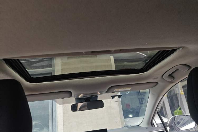 Used Toyota Corolla 2023 1.8L Smart Electric Hybrid Dual-Motor Elite Edition Headliner