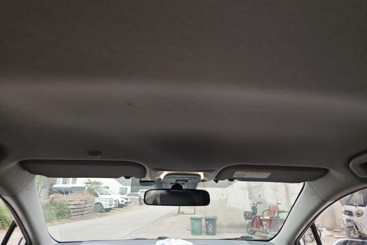 Used Toyota Corolla 2023 1.8L Smart Electric Hybrid Dual-Motor Pioneer Edition Headliner