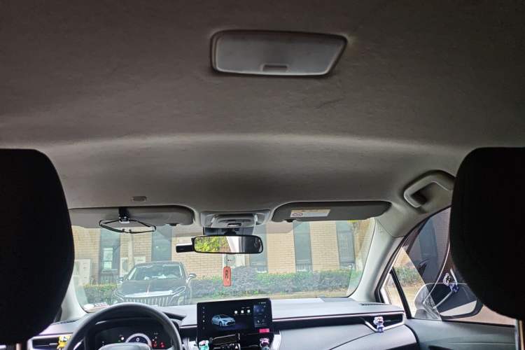 Used Toyota Corolla 2023 1.8L Smart Electric Hybrid Dual-Motor Pioneer Edition Headliner