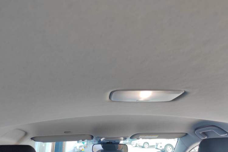 Used Toyota Corolla 2023 1.8L Smart Electric Hybrid Dual-Motor Pioneer Edition Headliner