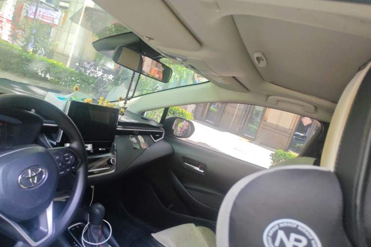 Used Toyota Corolla 2023 1.2T Elite Edition Headliner