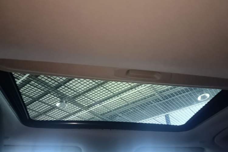 Used Toyota Corolla 2023 1.8L Smart Electric Hybrid Dual-Motor Elite Edition Headliner