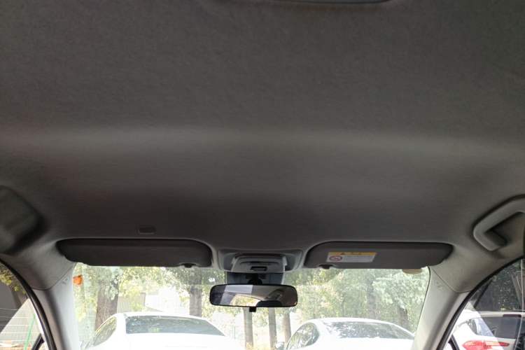 Used Toyota Corolla 2023 1.8L Smart Electric Hybrid Dual-Motor Pioneer Edition Headliner