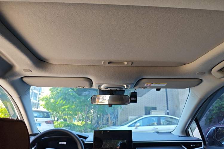 Used Toyota Corolla 2023 1.8L Smart Electric Hybrid Dual-Motor Elite Edition Headliner