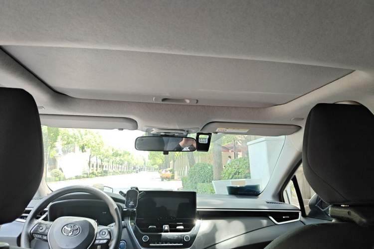 Used Toyota Corolla 2023 1.8L Smart Electric Hybrid Dual-Motor Elite Edition Headliner