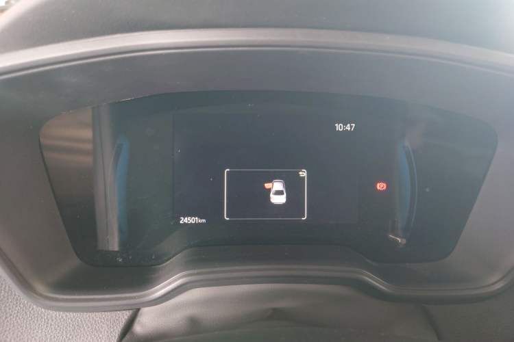 Used Toyota Corolla 2023 1.8L Smart Electric Hybrid Dual-Motor Pioneer Edition Instrument Cluster