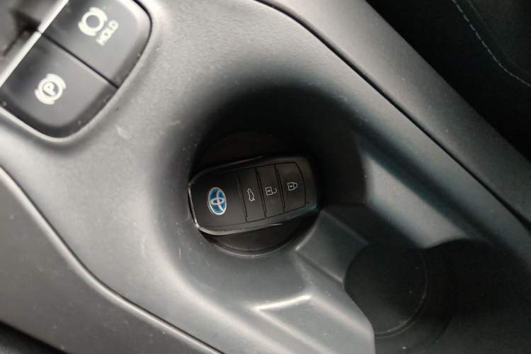 Used Toyota Corolla 2023 1.8L Smart Electric Hybrid Dual-Motor Elite Edition Interior 1