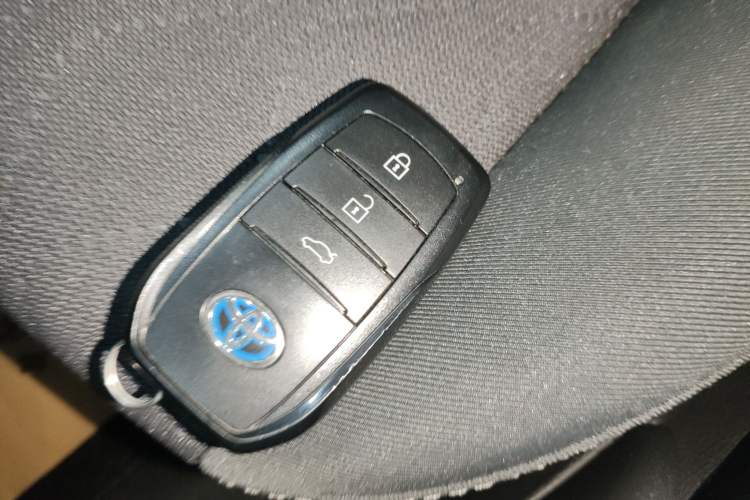Used Toyota Corolla 2023 1.8L Smart Electric Hybrid Dual-Motor Elite Edition Interior 1