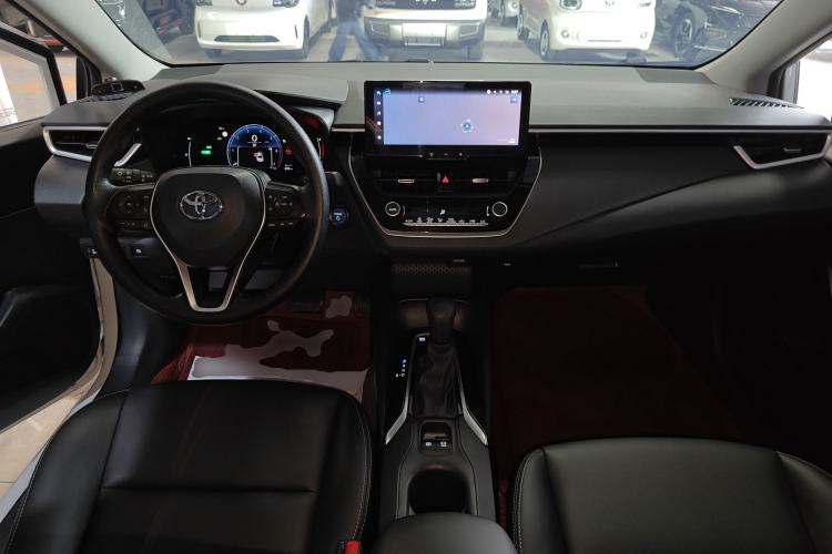Used Toyota Corolla 2023 1.8L Smart Electric Hybrid Dual-Motor Elite Edition Interior 2