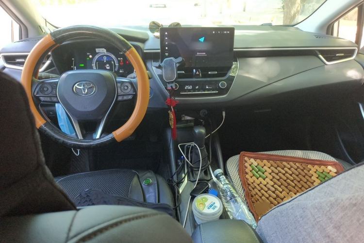 Used Toyota Corolla 2023 1.8L Smart Electric Hybrid Dual-Motor Elite Edition Interior 2