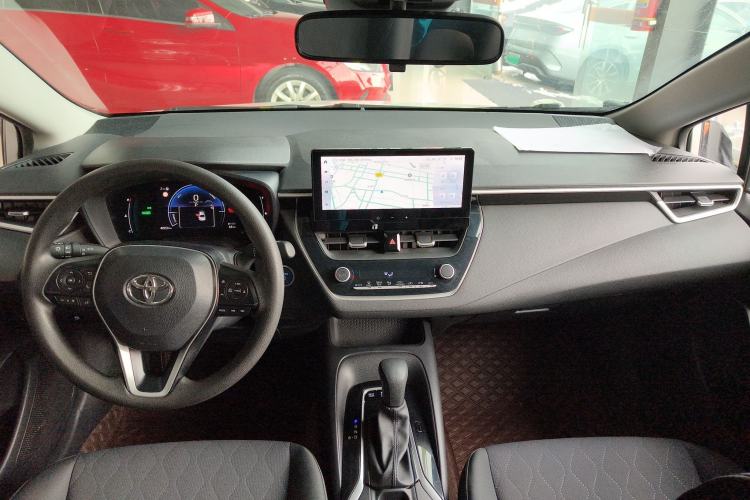 Used Toyota Corolla 2023 1.8L Smart Electric Hybrid Dual-Motor Elite Edition Interior 2