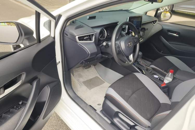 Used Toyota Corolla 2023 1.2T Elite Edition Interior 3