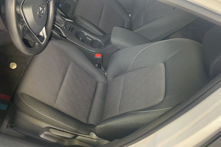 Used Toyota Corolla 2023 1.8L Smart Electric Hybrid Dual-Motor Elite Edition Interior 3