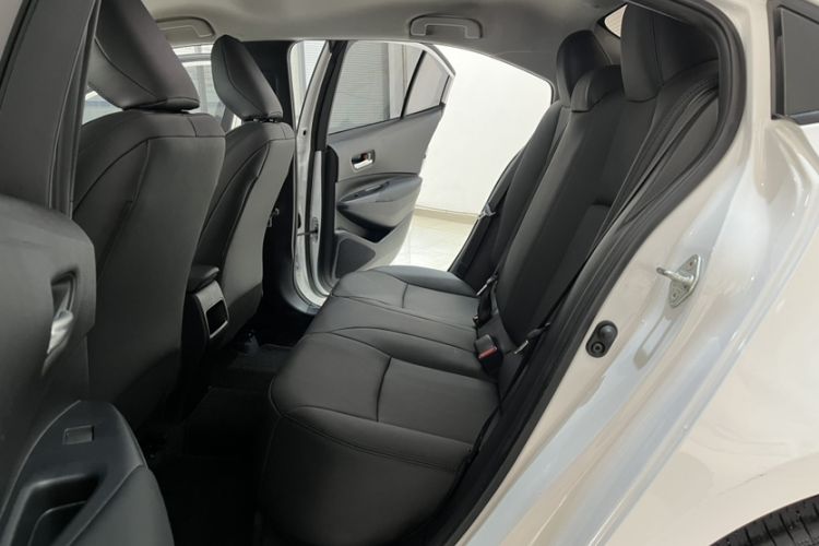 Used Toyota Corolla 2023 1.5L Pioneer Edition Interior 6